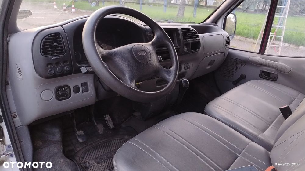 Ford TRANSIT - 21