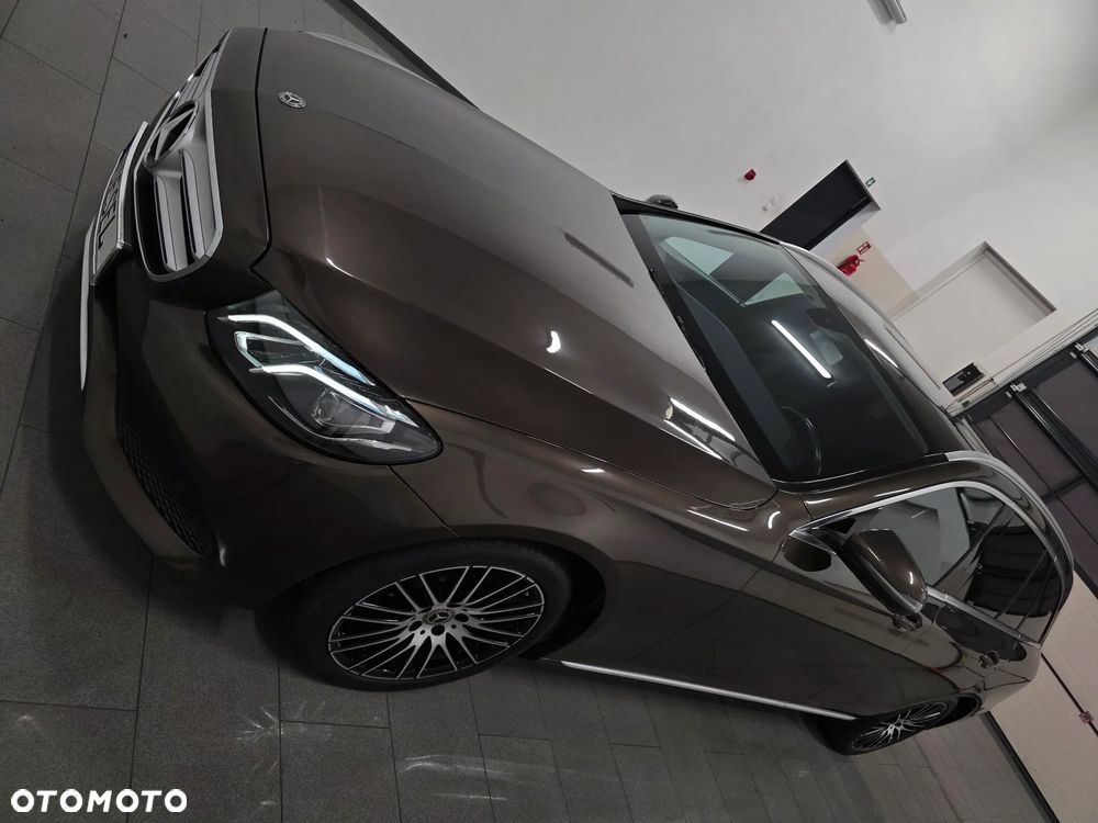 Mercedes-Benz Klasa E 220 d 9G-TRONIC AMG Line - 4