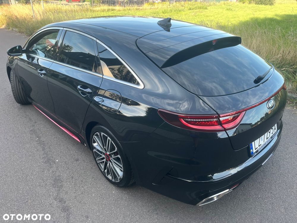 Kia ProCeed 1.6 T-GDI DCT7 OPF GT - 12