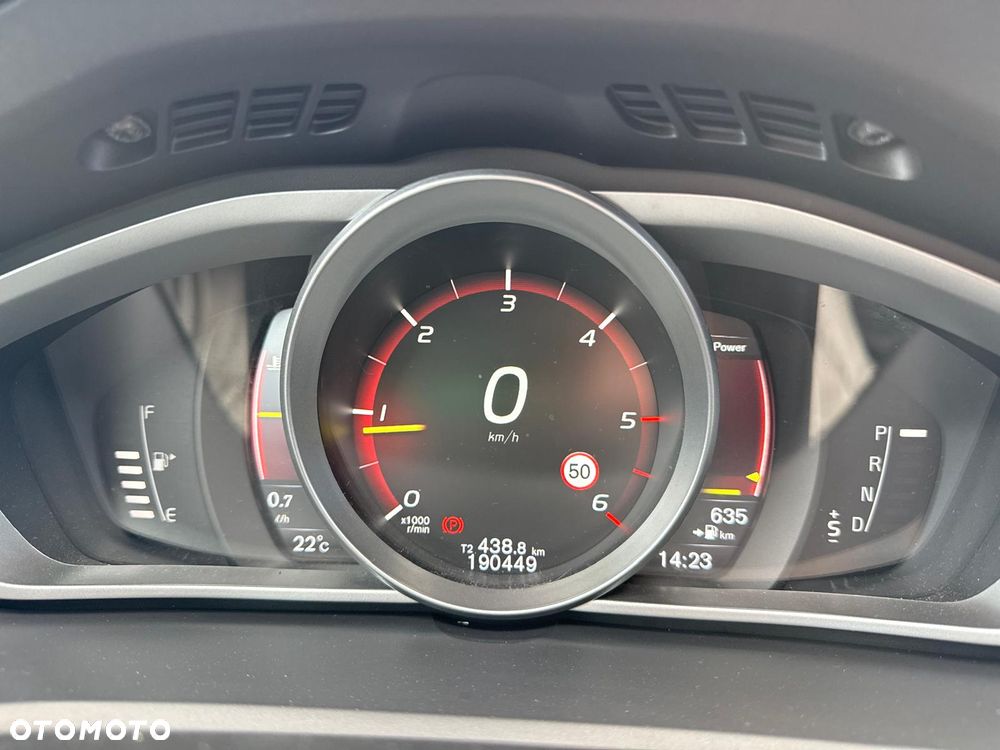 Volvo V40 D2 Geartronic - 23