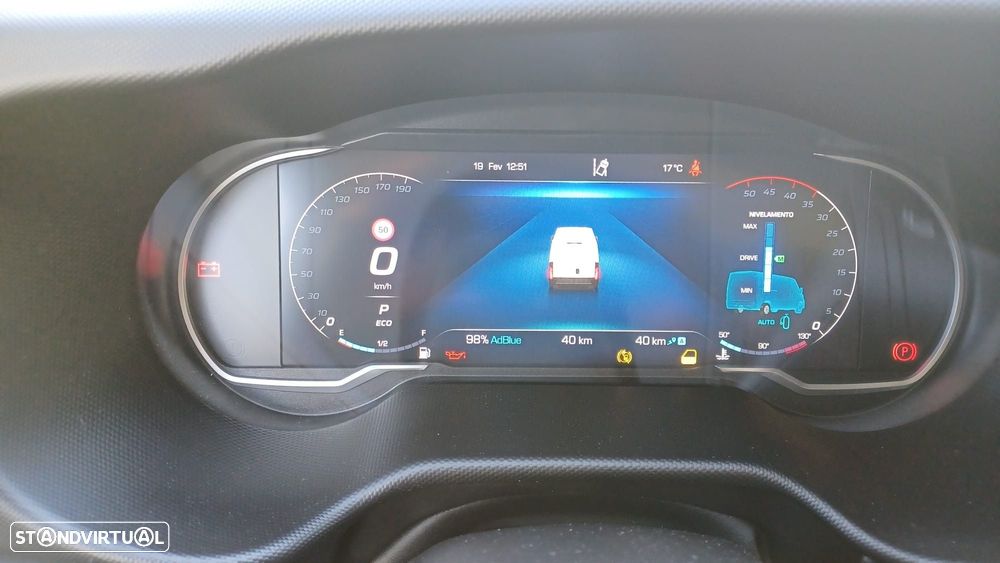 Iveco Daily 3.0 35C21HV A8 4100 18m3 - 16