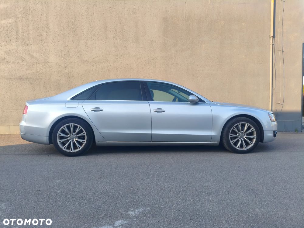 Audi A8 4.2 FSI L Quattro - 23