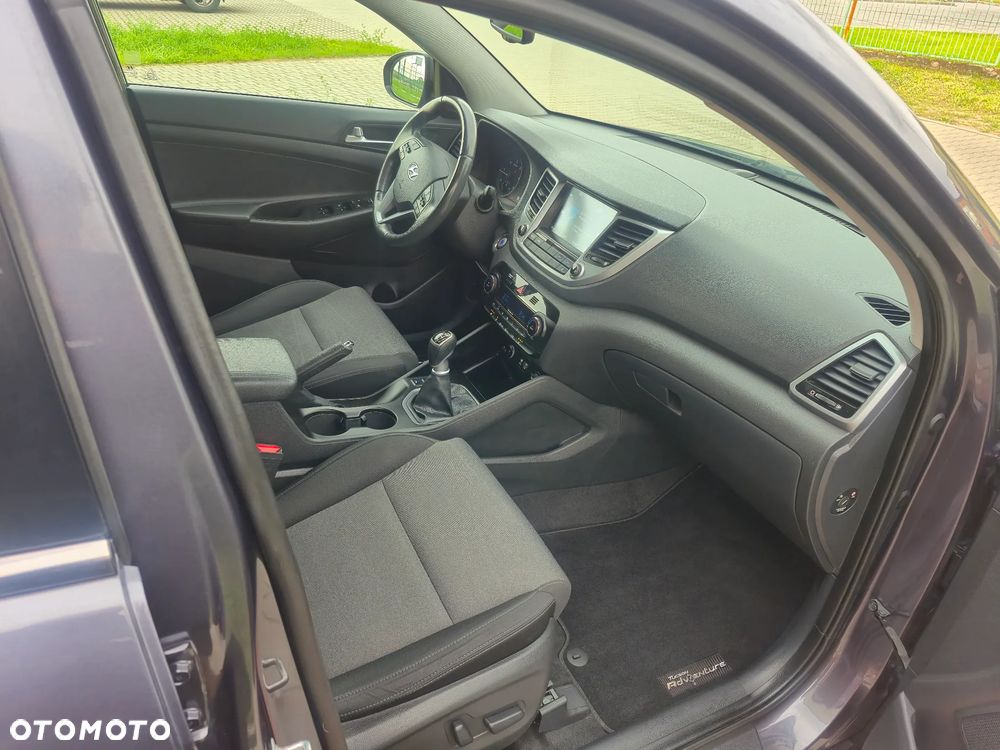 Hyundai Tucson 2.0 CRDi 4WD Advantage - 22