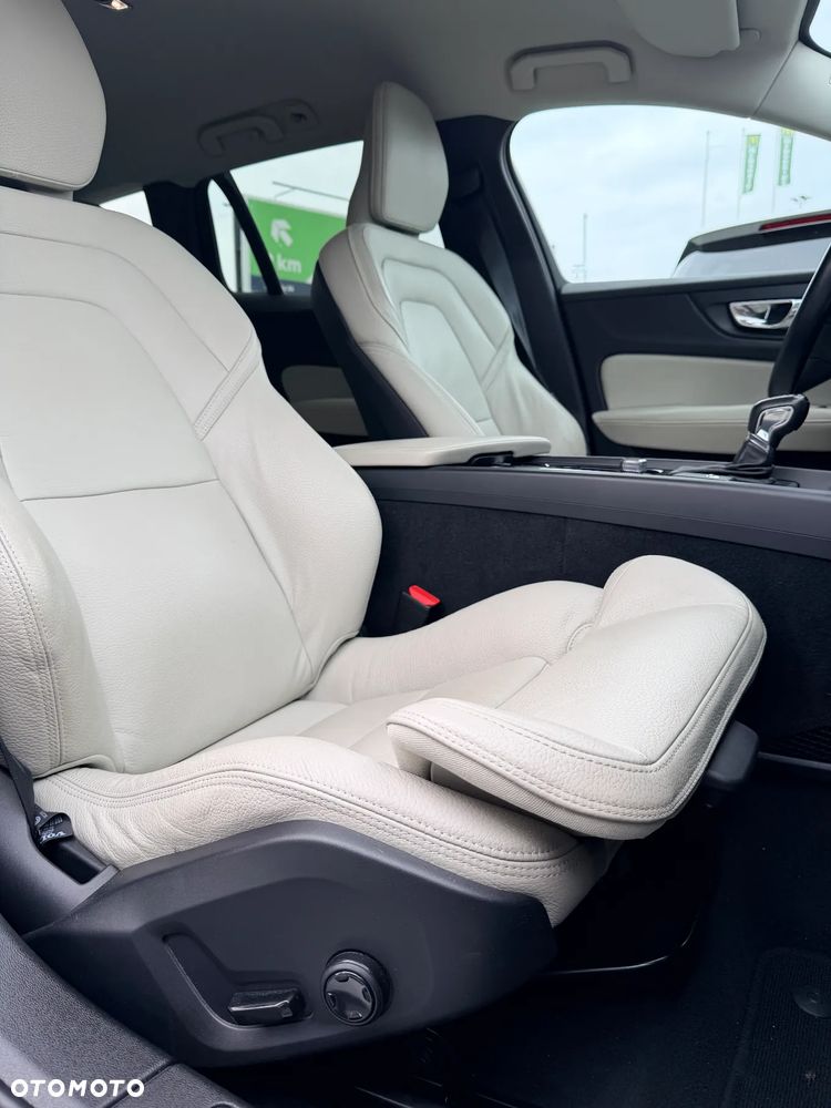 Volvo V60 T4 Inscription - 16