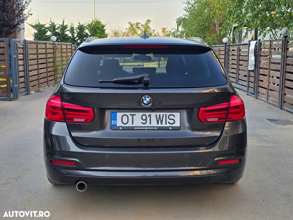 BMW Seria 3 318d Touring Aut. - 17