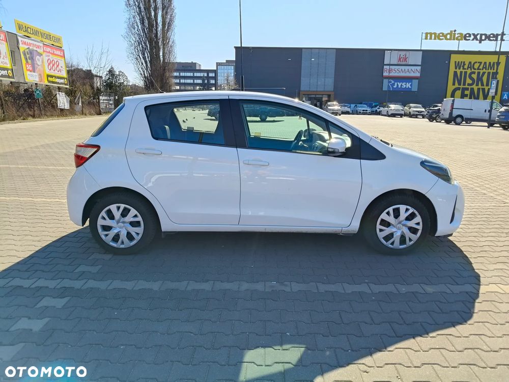 Toyota Yaris - 6