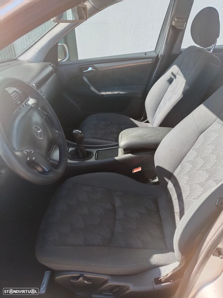 Mercedes-Benz C 220 CDi Classic - 10