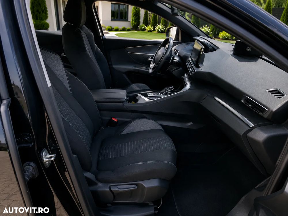 Peugeot 3008 1.2 PureTech S&S EAT8 Allure - 5