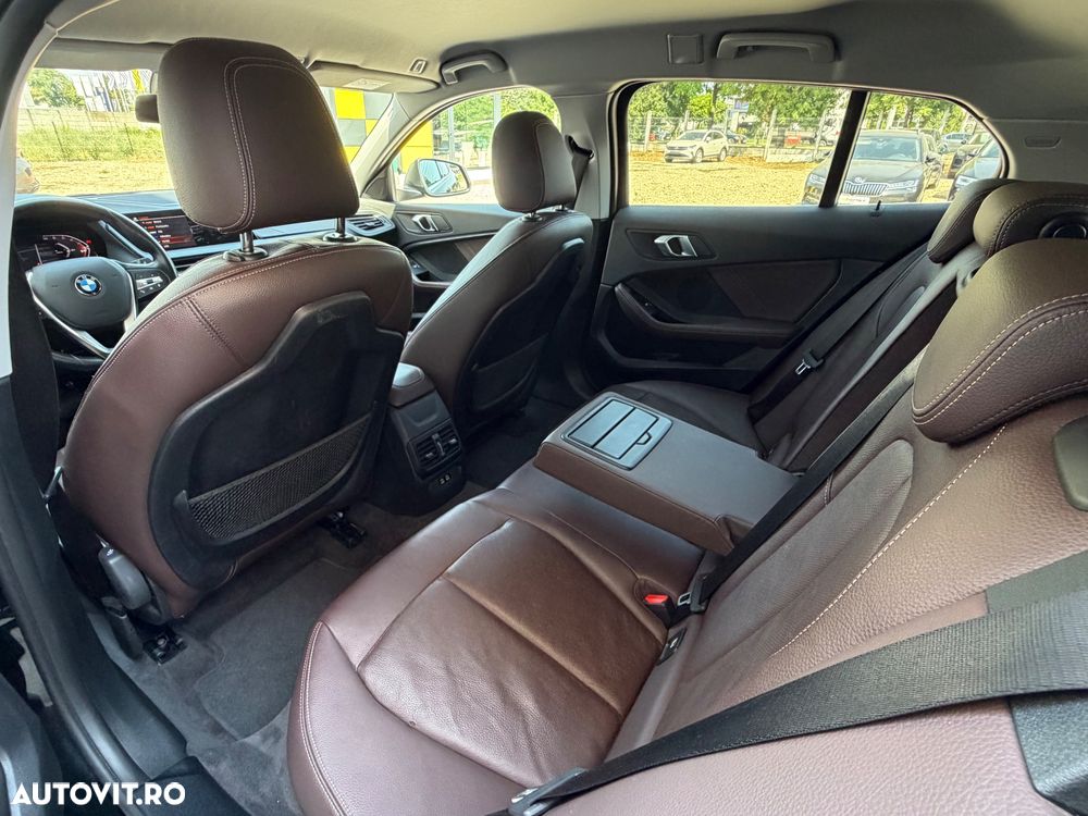 BMW Seria 1 118i Aut. Luxury Line - 11