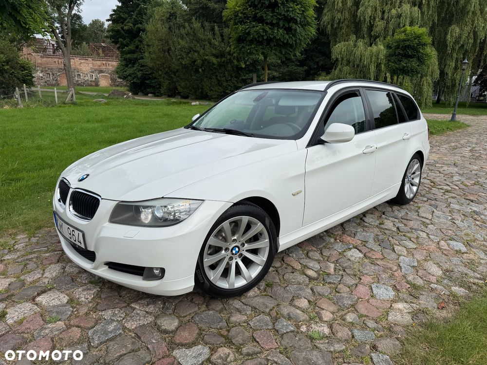 BMW Seria 3 318d DPF Touring Edition Sport - 2