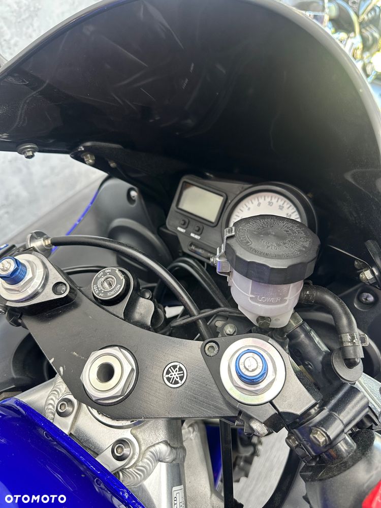Yamaha R6 - 20