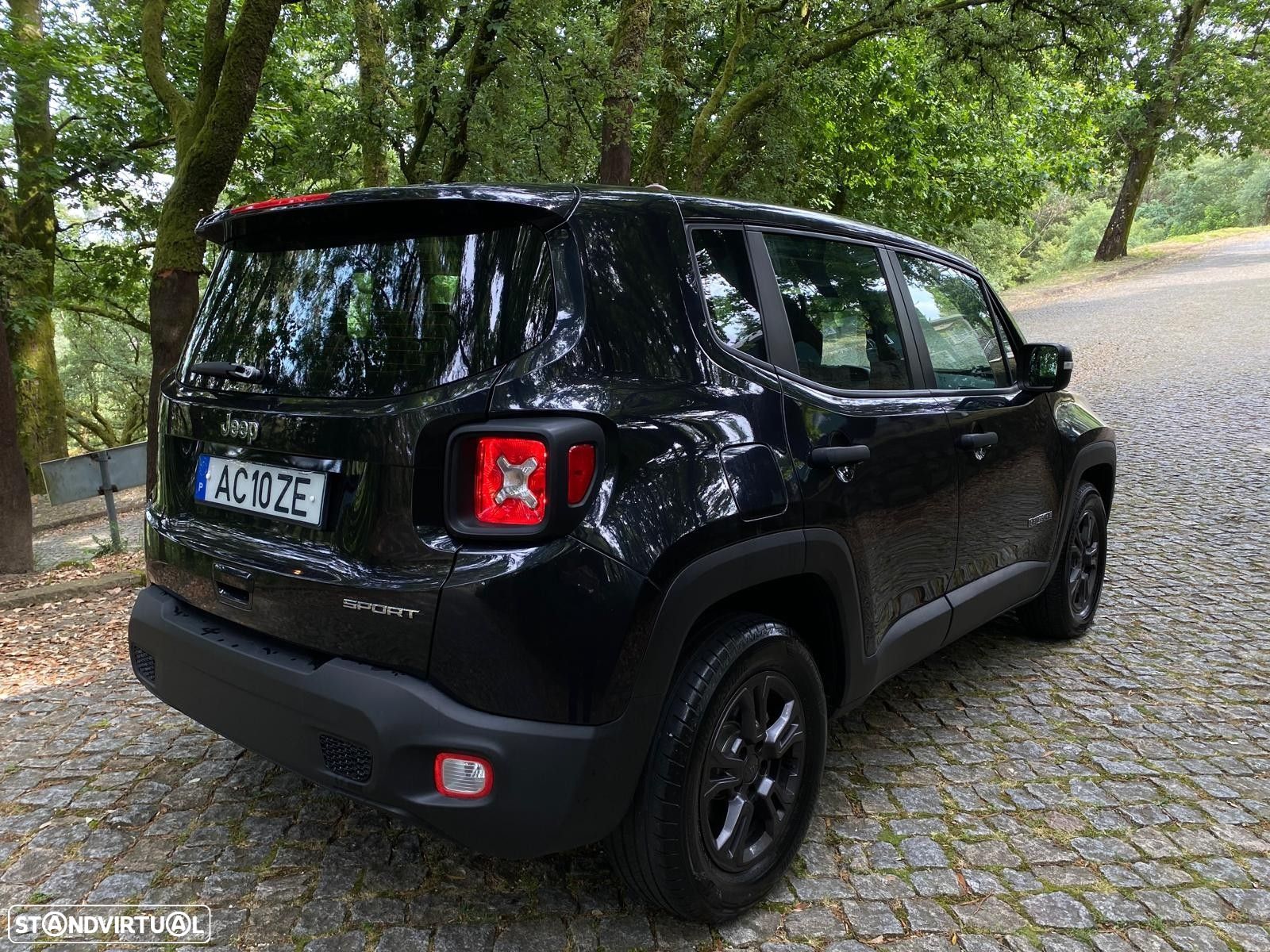 Jeep Renegade - 11