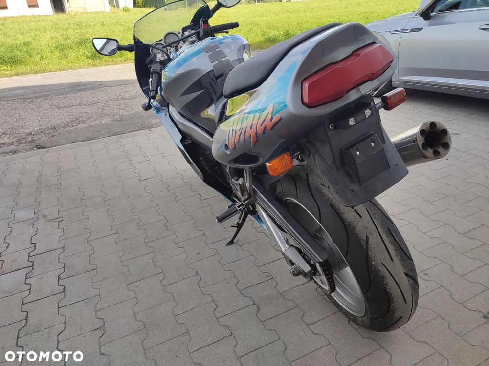 Kawasaki Ninja - 6