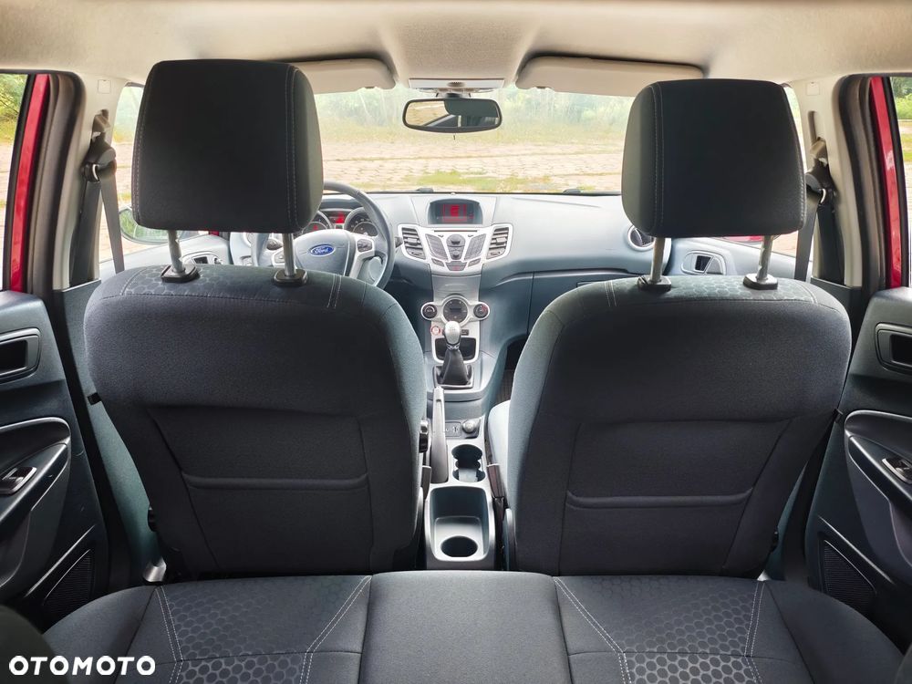 Ford Fiesta 1.6 Ti-VCT Titanium - 28