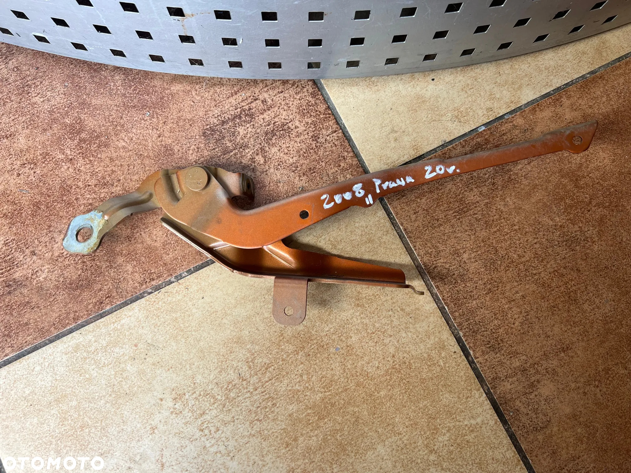 ZAWIAS ZAWIASA ZAWIASY MASKI PRAWA LEWA  PRAWY LEWY PEUGEOT 2008 II 9820730680 9820730880 - 2