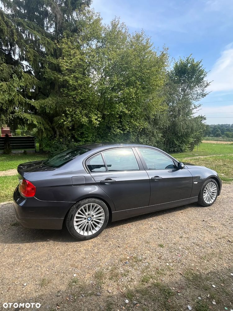 BMW Seria 3 320d - 6