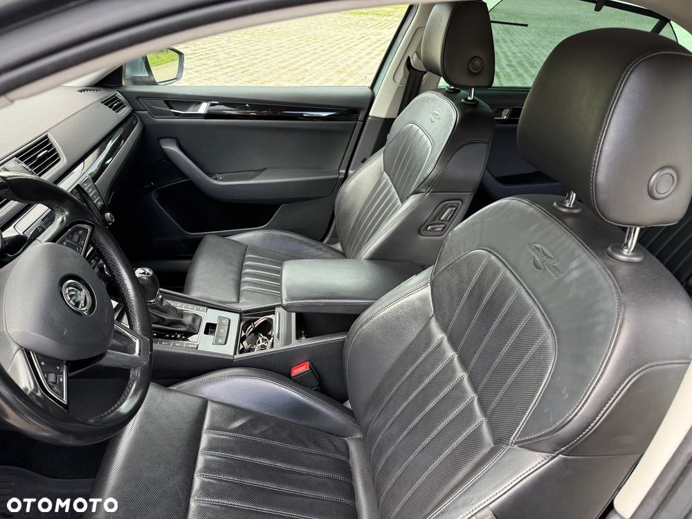 Skoda Superb 2.0 TDI L&K DSG - 9