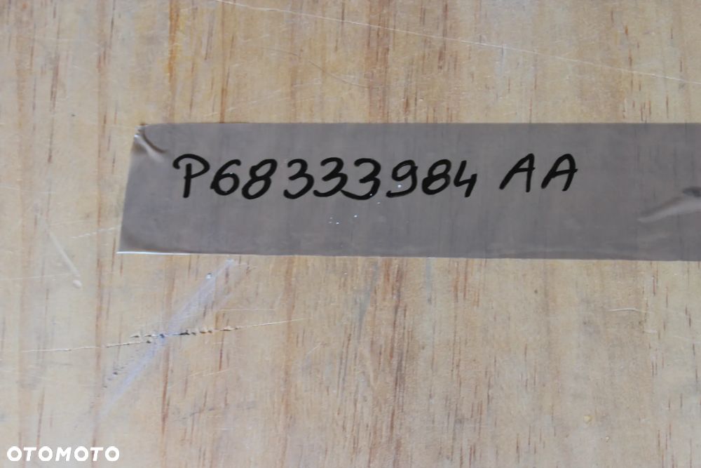 PANEL RAMKA MONITORA JEEP GRAND CHEROKEE WK2 LIFT 16-21 OVERLAND - 7