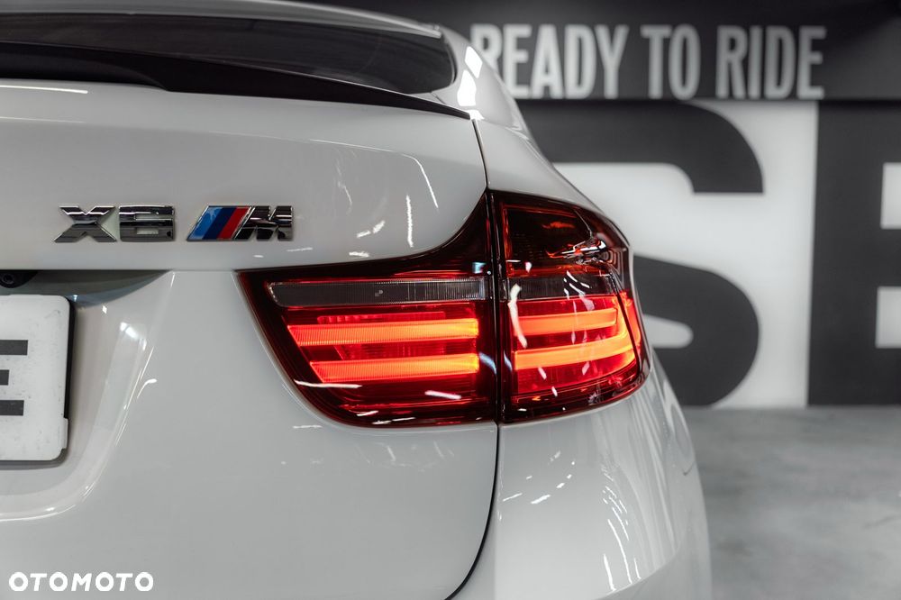 BMW X6M - 23
