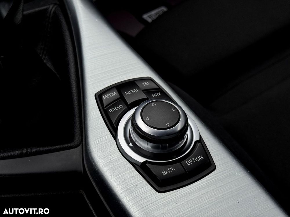 BMW Seria 1 - 13