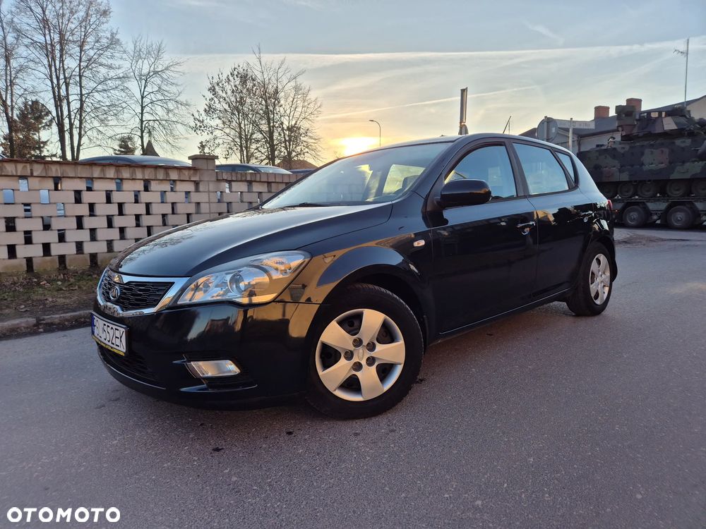 Kia Ceed 1.4 CVVT Edition 7 - 10