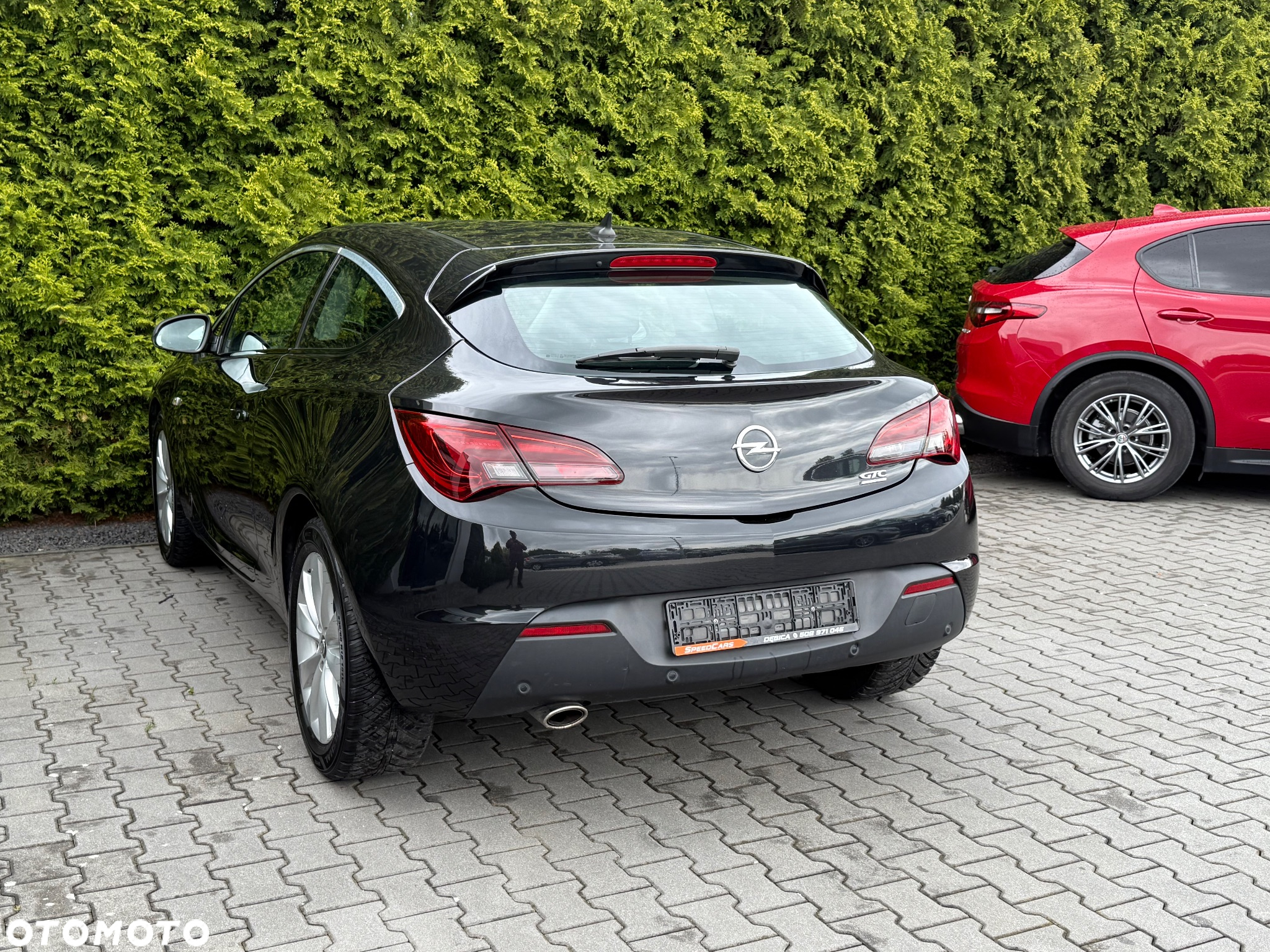 Opel Astra GTC 1.4 Turbo Active - 4