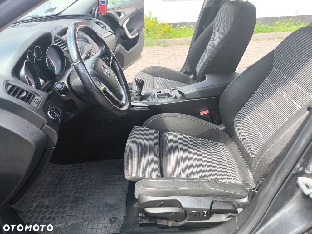 Opel Insignia 1.8 Sport - 14