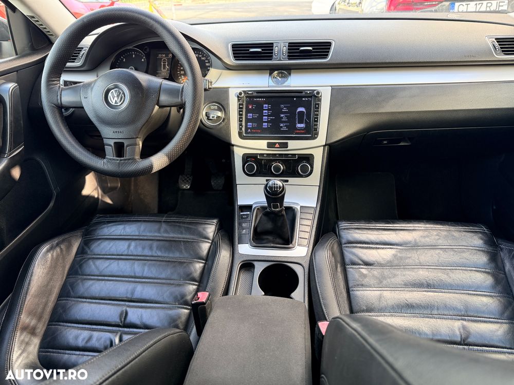 Volkswagen Passat Variant 1.6 TDI BlueMotion Technology Trendline - 4