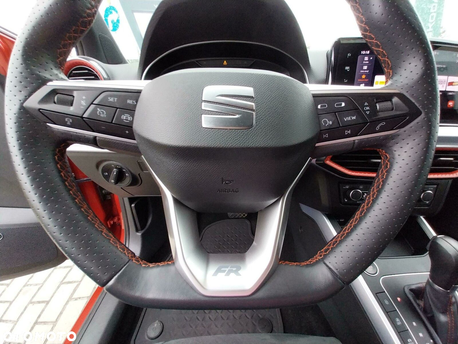 Seat Arona - 12