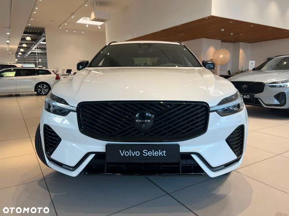 Volvo XC 60 T8 Plug-In Hybrid AWD Plus Black Edition - 7
