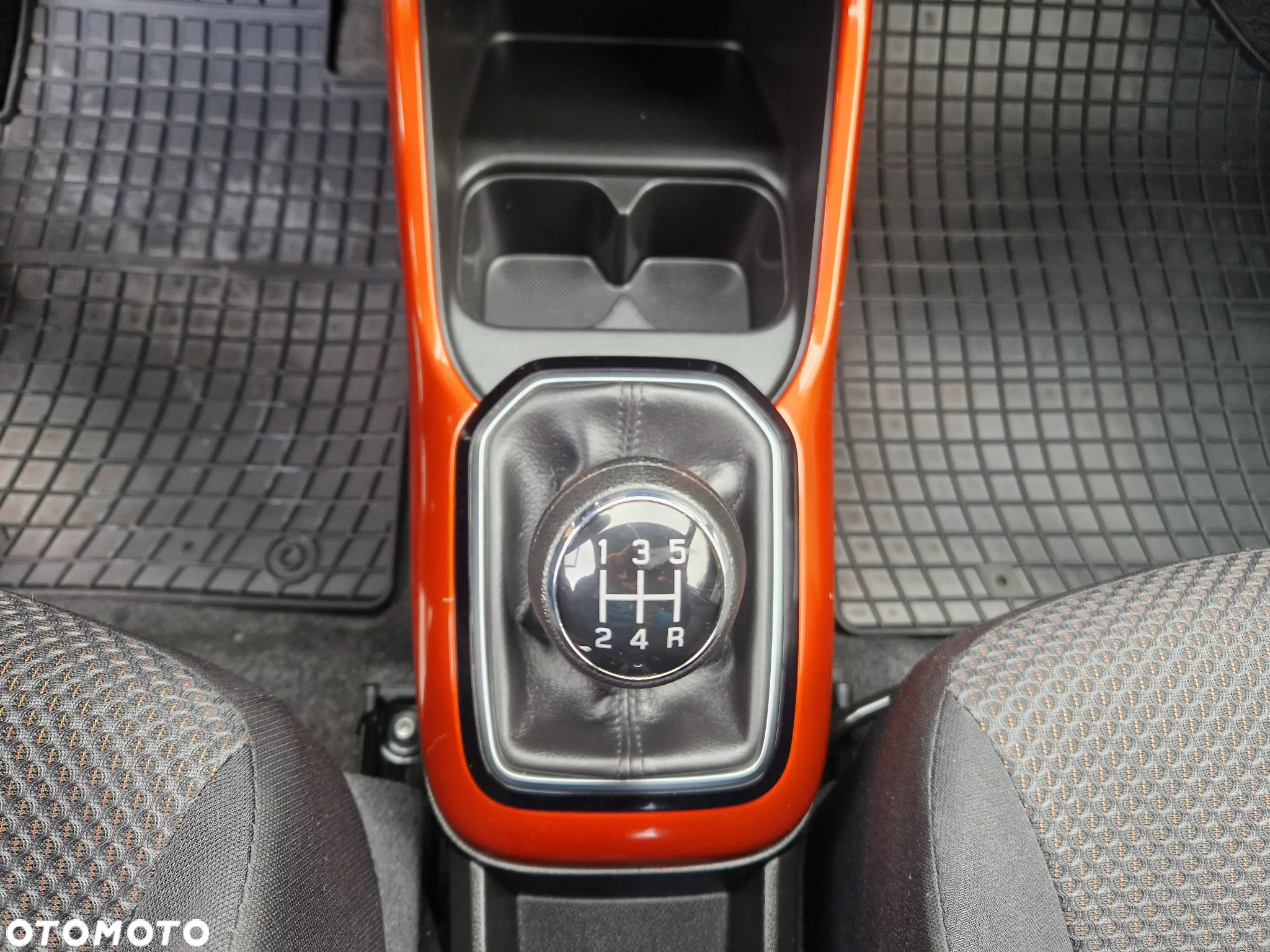 Suzuki Ignis Dualjet Intro Edition - 27