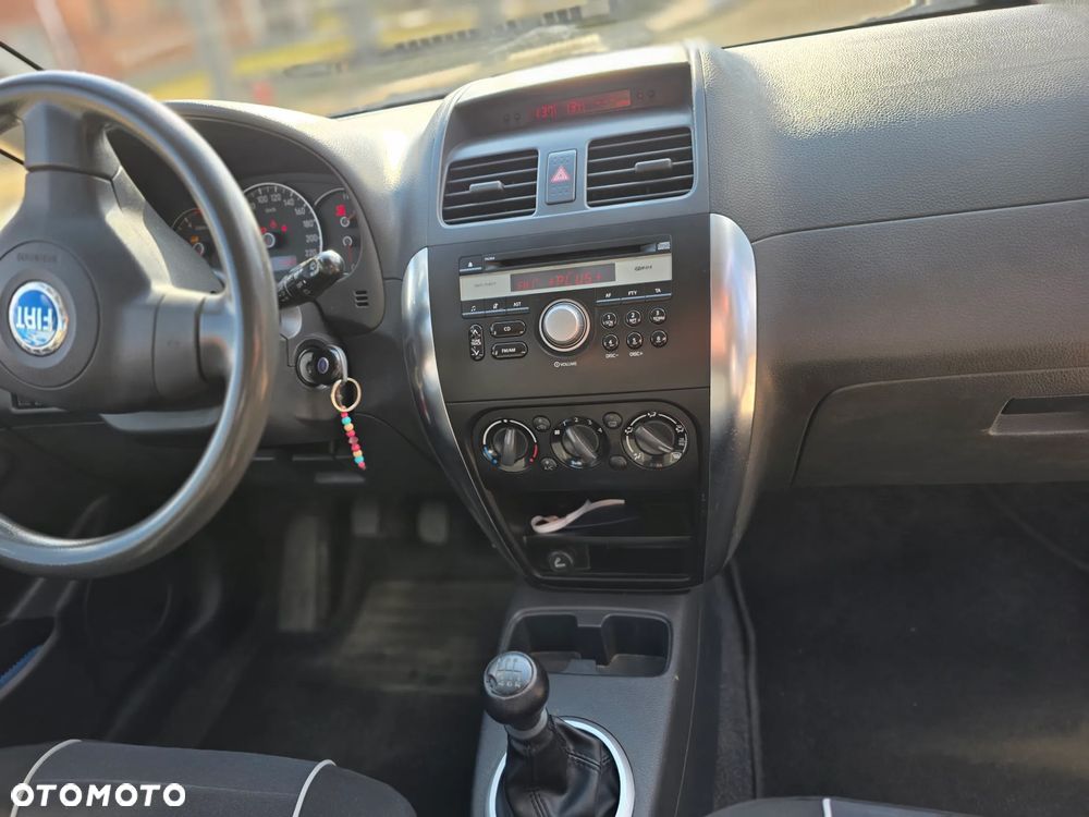 Fiat Sedici 1.9 Multijet DPF 4x2 Dynamic - 24