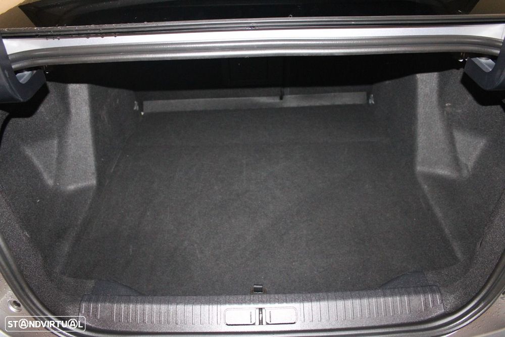 Citroën C4 X 1.2 PureTech Max EAT8 - 34