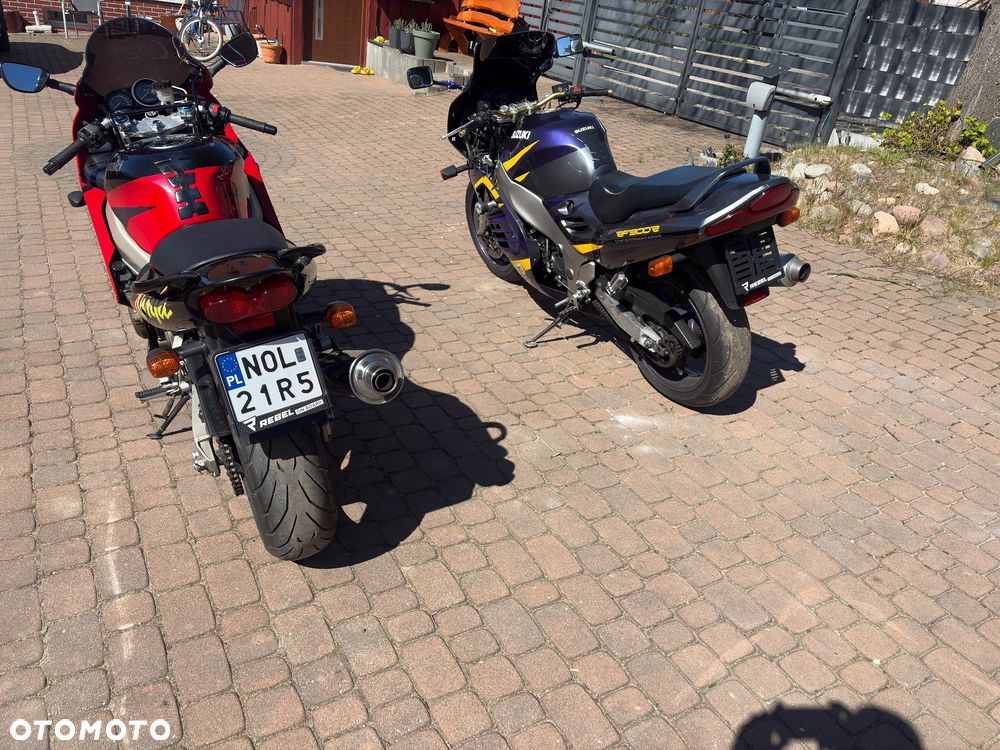 Suzuki RF - 5
