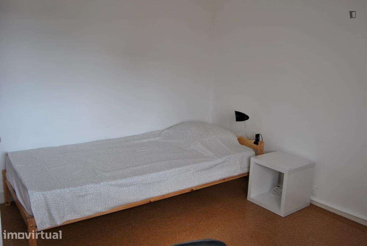 Quarto - localizado em Castelo branco - Grande imagem: 4/10