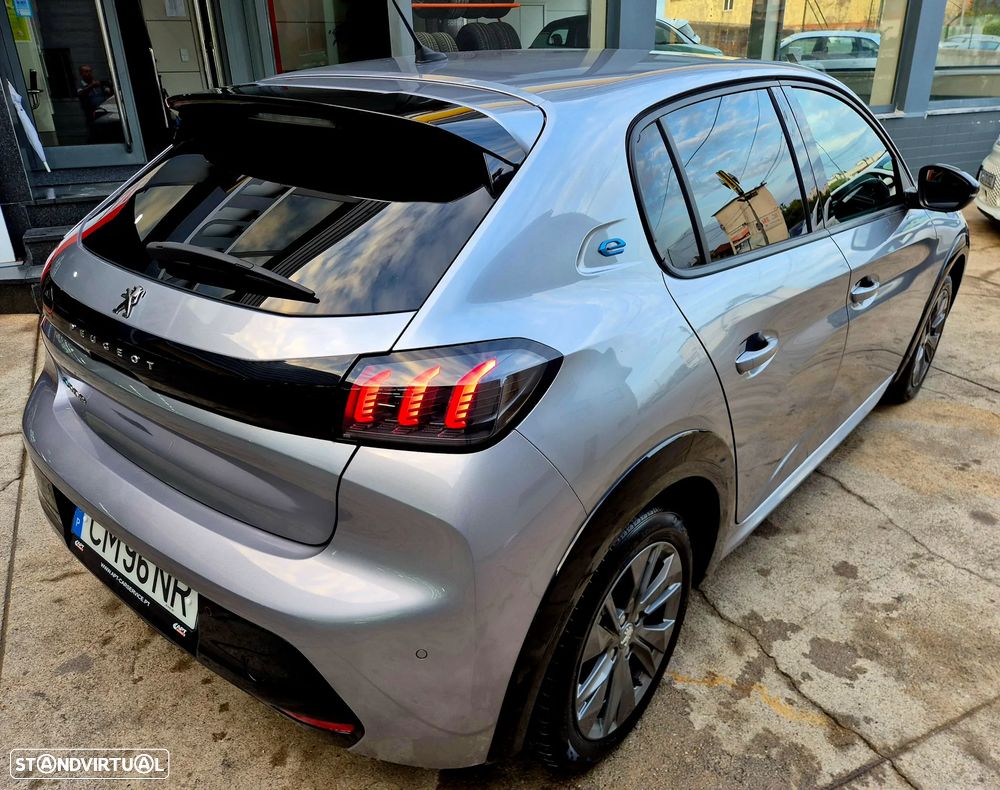 Peugeot e-208 Allure Pack - 6