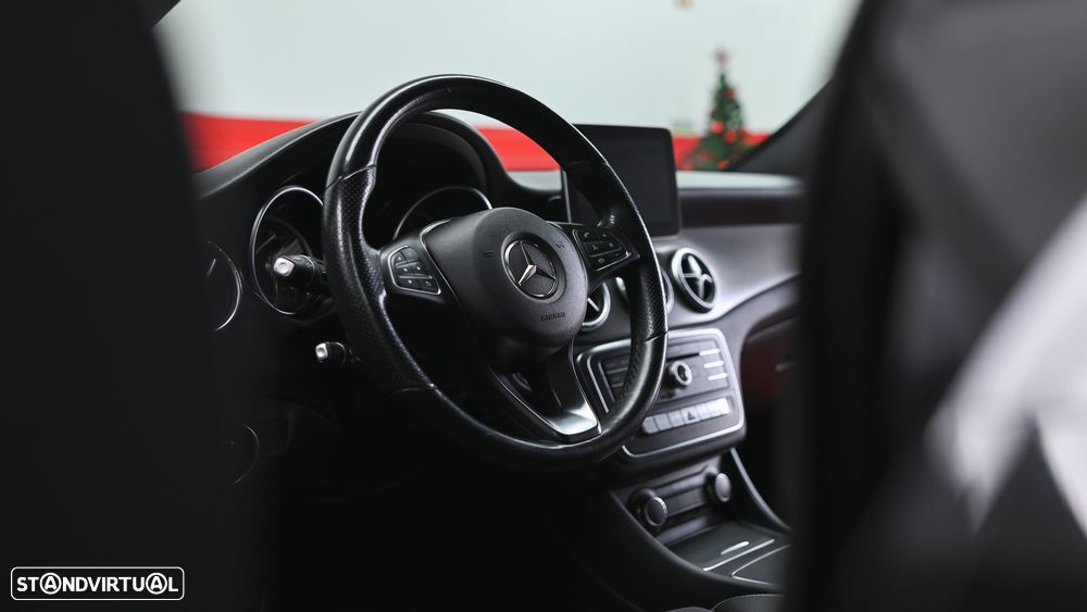 Mercedes-Benz CLA 200 d Shooting Brake Urban Aut. - 48