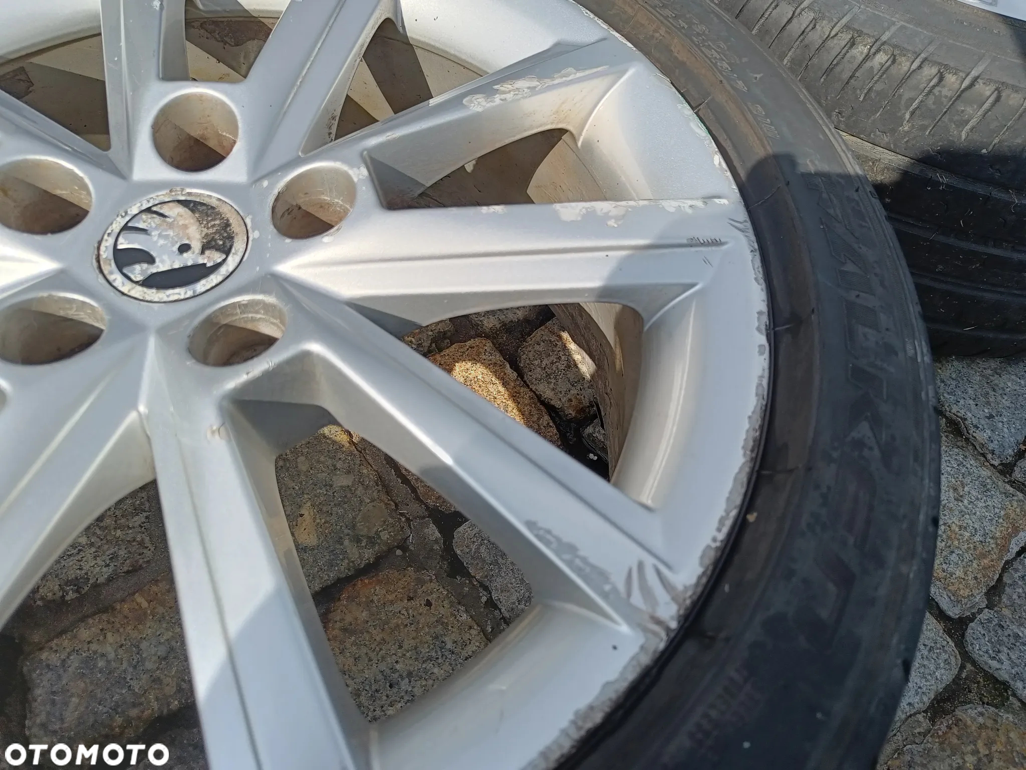 Felgi Aluminiowe 17 Skoda Octavia 3 5x112 ET49 5E0601025E Koła VW Seat Audi - 5