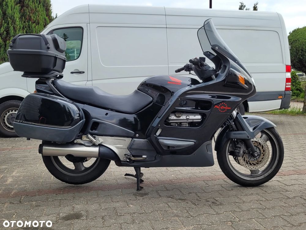 Honda ST - 3