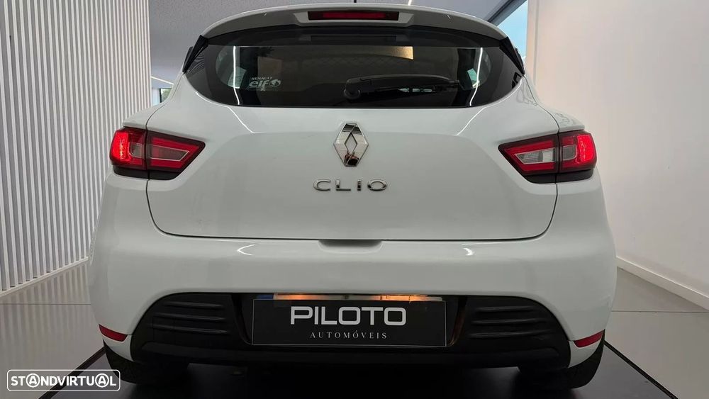 Renault Clio 1.5 dCi Dynamique S - 8