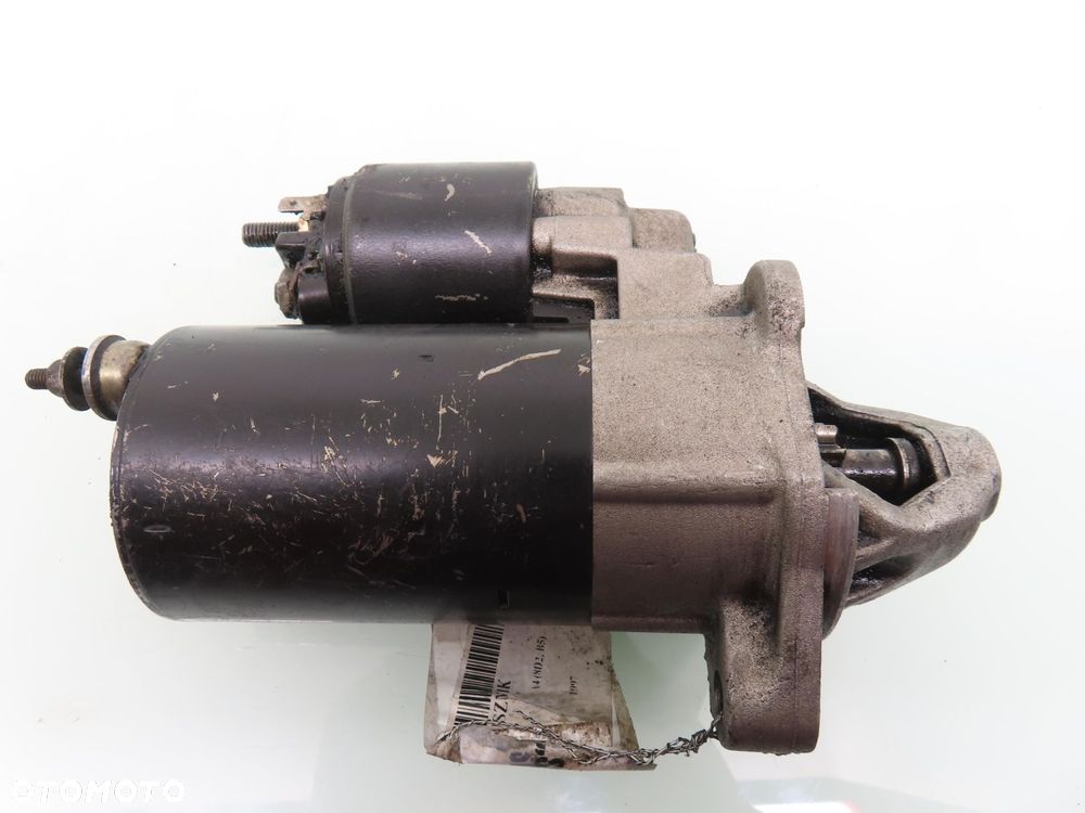 ROZRUSZNIK AUDI A4 B5 1.8 0001107068 058911023B - 2