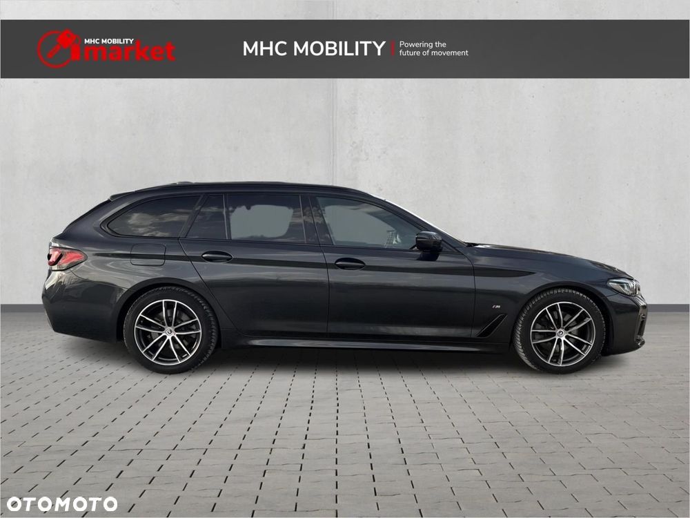 BMW Seria 5 520d xDrive mHEV M Sport sport - 6