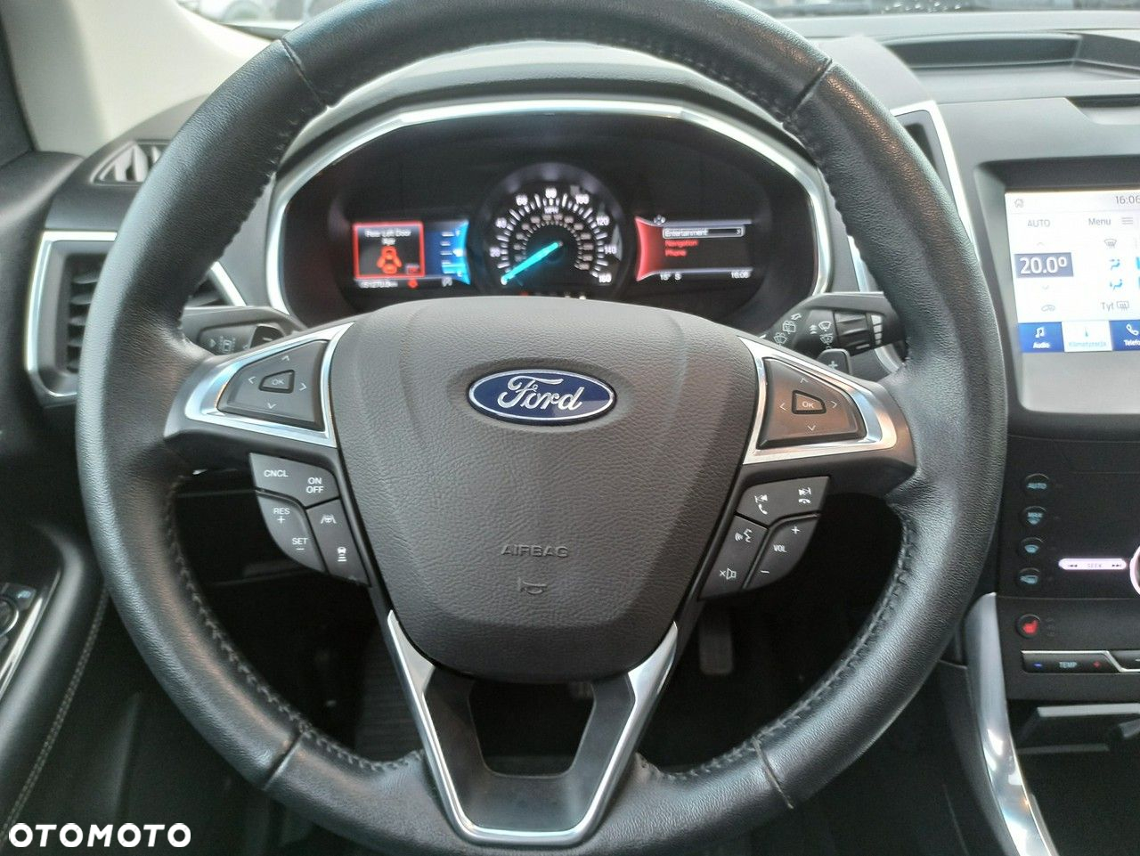 Ford Edge - 15