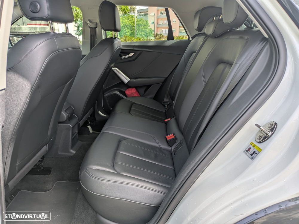 Audi Q2 2.0 TDI Design S tronic quattro - 17