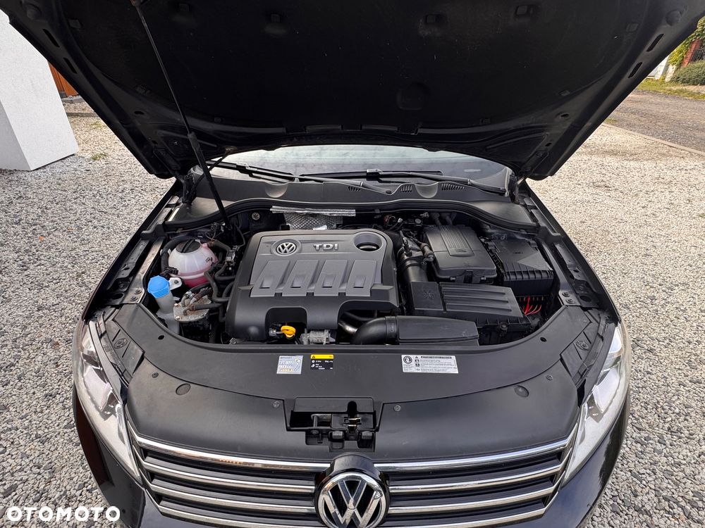 Volkswagen Passat Variant 2.0 TDI 4Motion DSG BlueMotion Tech Comfortline - 18