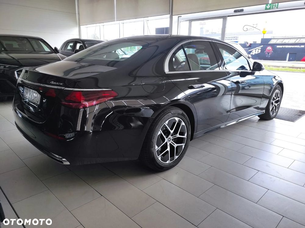 Mercedes-Benz Klasa E - 4