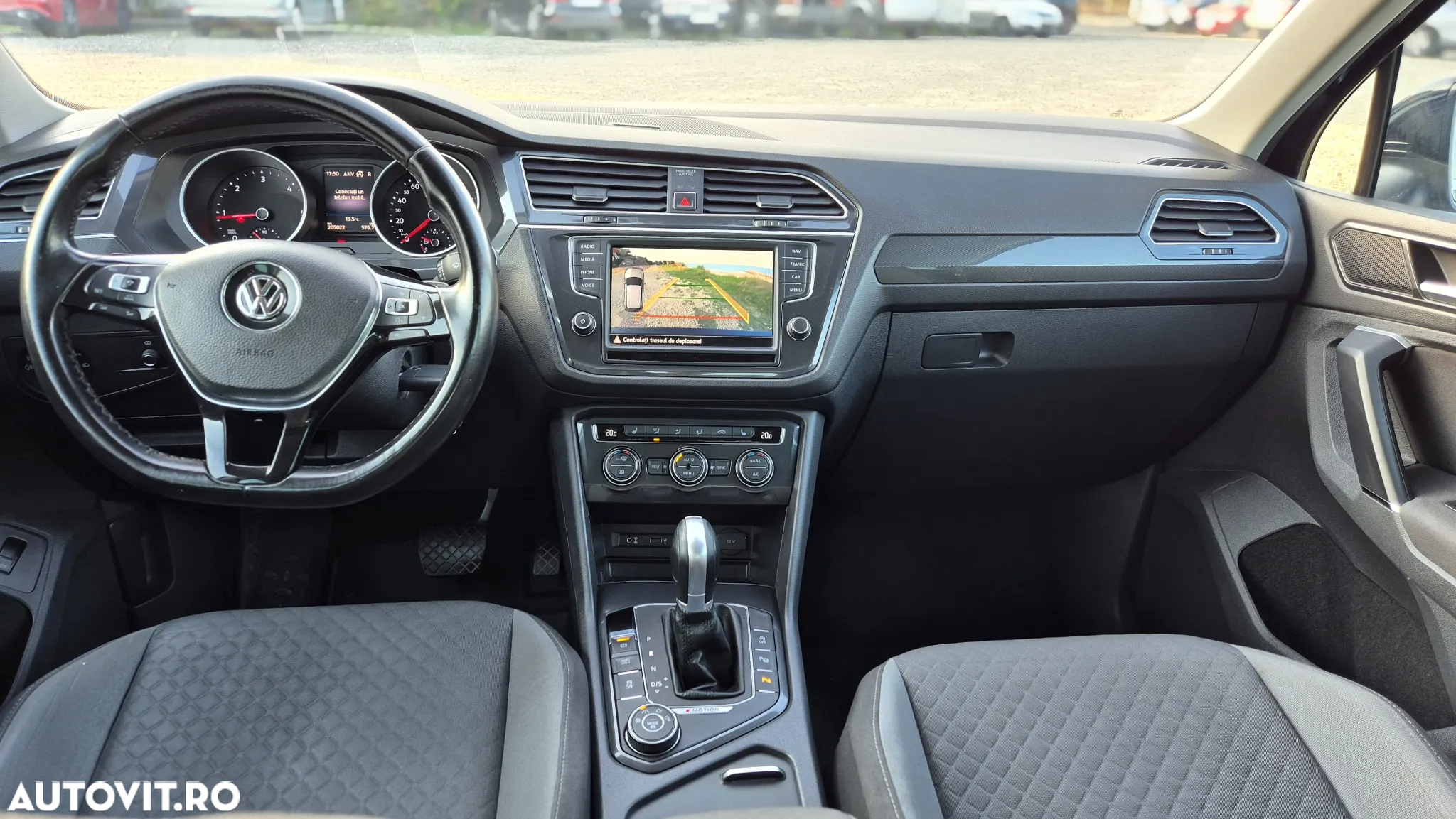 Volkswagen Tiguan 2.0 TDI 4Mot DSG Comfortline - 15