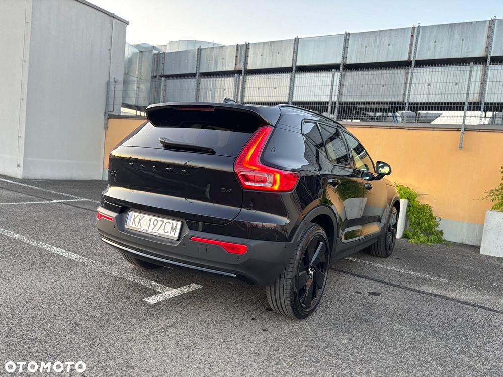 Volvo XC 40 B4 Ultra Black Edition - 7