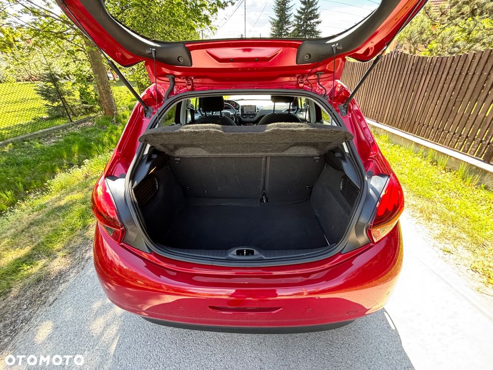 Peugeot 208 1.2 PureTech Allure - 21