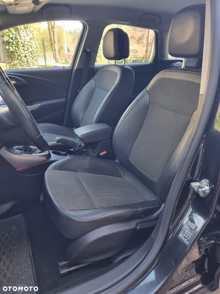 Opel Astra 1.7 CDTI Cosmo - 6